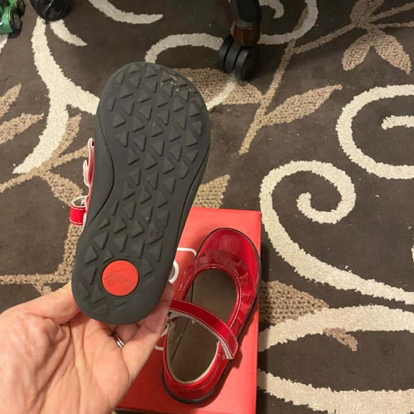 SEE KAI RUN Toddler Girls Mary Jane's - Picture 2 of 4